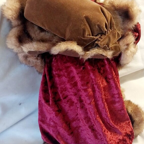 Handcrafted Santa Claus Decor With Faux Fur & Velvet Standing Holiday Figure San - Picture 7 of 11